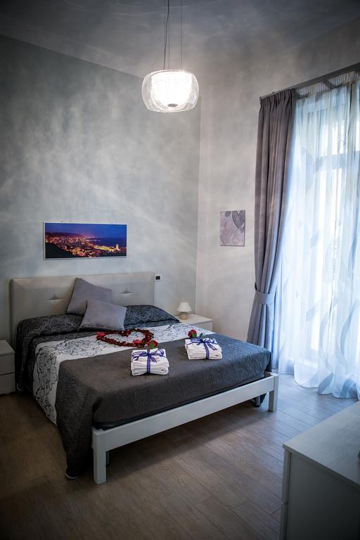 Suite Dei Principati Salerno Exterior photo